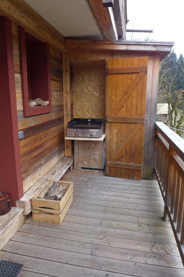 Gite Rural Les Combes Thorens-Glières Exterior foto